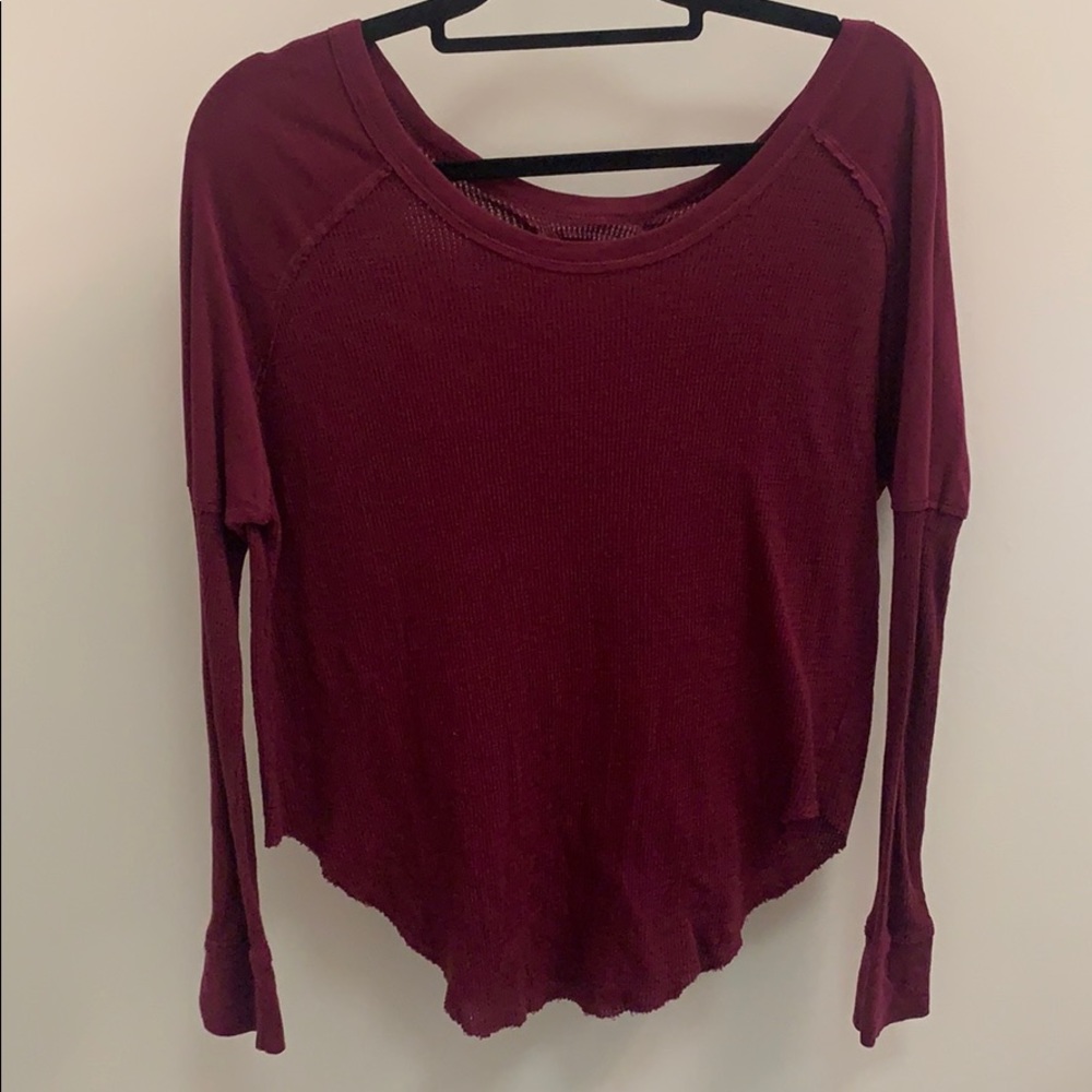 TNA Raspberry Colored Flowy Knit Top